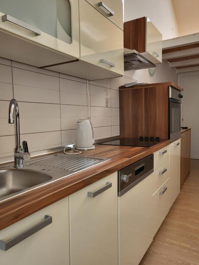 Apartments Matej & Irena Cres Exterior photo